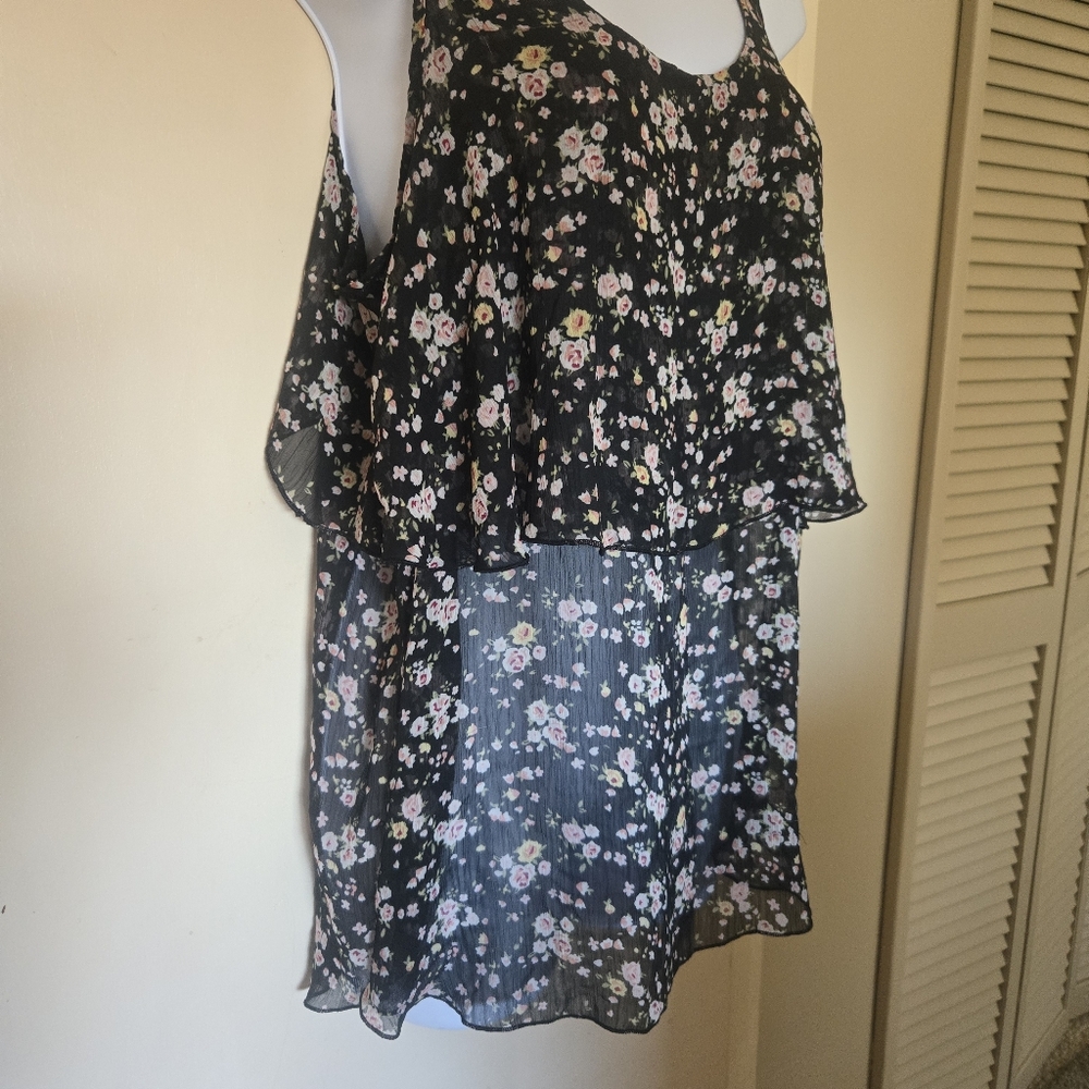 NOBO- Layered- Sheer- Floral Print- Tank with Keyhole Cutout Back- Size Large